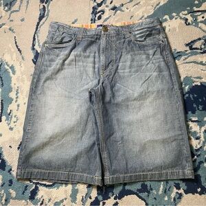 Enyce Baggy Light Blue Denim Jorts With Embroidered Back Pocket